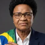 brasil-tem-18-perfis-de-ia-comentando-politica,-mas-maioria-esconde-isso