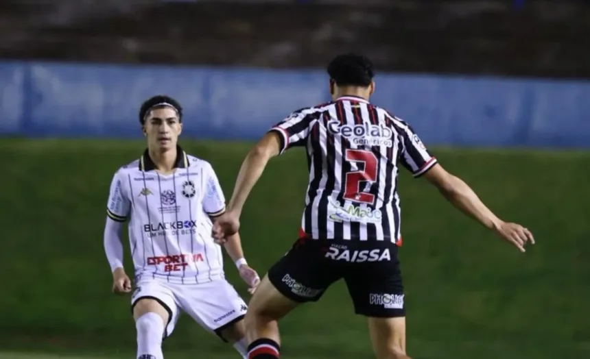anapolis-atropela-rio-branco-no-segundo-tempo-e-fica-muito-perto-do-titulo-da-copa-centro-oeste