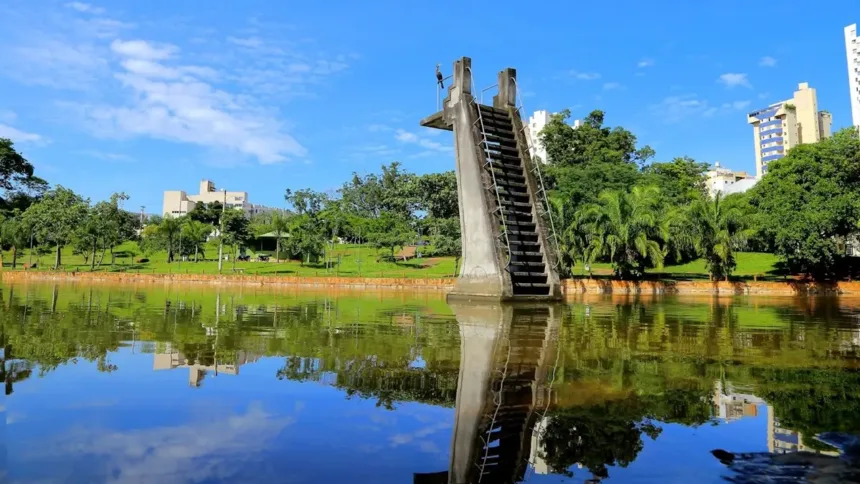 laudo-da-amma-determina-corte-de-48-arvores-no-lago-das-rosas;-delegado-ambiental-ve-especimes-‘comprometidos’