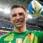 tensao-na-argentina:-goleiro-do-titulo-de-2022-lesiona-mao