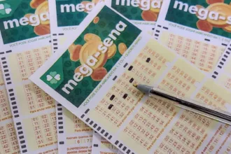 mega-sena-30-anos:-premio-especial-sobe-para-r$-320-milhoes;-g1-transmite-sorteio-no-domingo-–-g1
