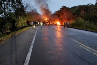 onibus-que-sofreu-acidente-em-mg-saiu-do-abc-paulista-rumo-a-aracaju-–-cnn-brasil