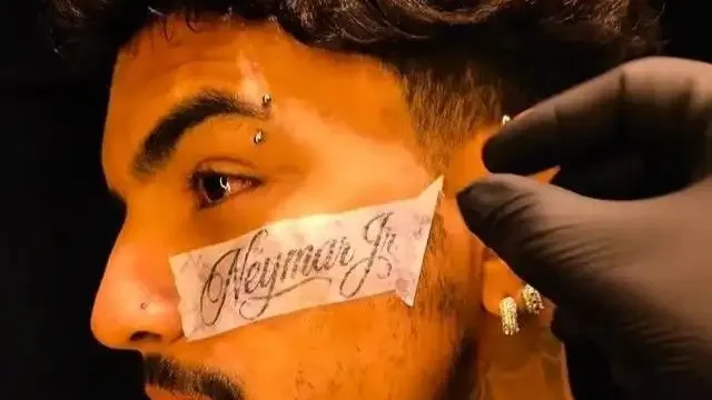 fa-tatua-nome-de-neymar-no-rosto-apos-convocacao-para-a-copa