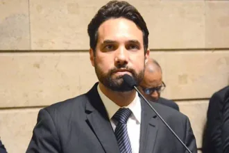 caso-henry-borel:-jairinho-recua-e-mantem-defesa-apos-“ameaca”