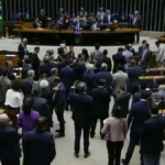 pec-pelo-fim-da-escala-6×1-tem-votacao-adiada;-confira-novos-prazos