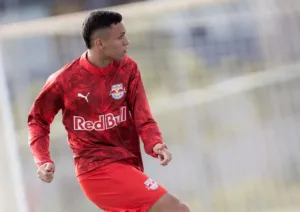 atletico-tenta-o-retorno-por-emprestimo-do-atacante-yuri-alves,-do-red-bull-bragantino