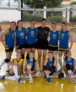 comportamento-de-torcida-provoca-“crise-de-panico”-e-ate-exclusao-de-equipe-em-torneio-de-base-de-volei