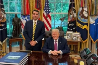 trump-fez-elogio-a-lula-em-encontro-com-flavio-bolsonaro-na-casa-branca