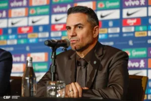 rodrigo-caetano-revela-conversa-com-neymar-antes-da-convocacao-para-a-copa-do-mundo