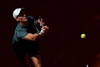 eliminacao-de-jannik-sinner-faz-roland-garros-ter-campeao-inedito-desde-a-temporada-de-2023