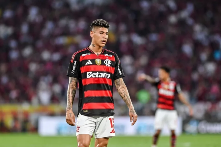 stjd-pune-jorge-carrascal-com-tres-jogos-de-suspensao-e-multa-apos-expulsao-em-flamengo-x-palmeiras