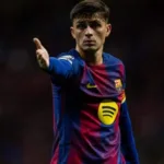 pedri-declara-fidelidade-ao-barcelona:-“nao-troco-o-clube-por-nada”,-afirma-meio-campista-em-entrevista
