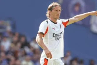 ibrahimovic-prioriza-permanencia-de-luka-modric-no-milan-para-temporada-2026-27-apos-fim-de-ciclo