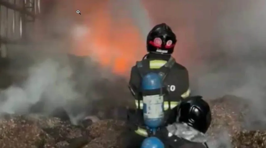 incendio-em-barracao-de-amendoim-deixa-um-morto-e-dez-feridos-em-pompeia