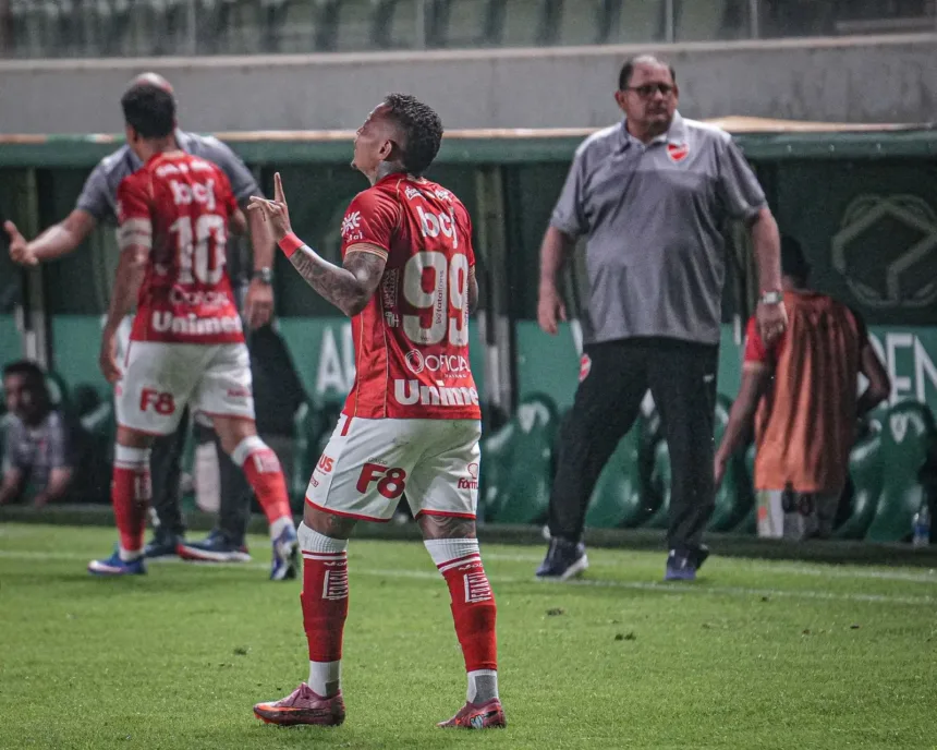 janderson-fala-de-mudanca-de-rotina-do-vila-nova-para-jogo-as-11h-contra-o-londrina:-“temos-de-estar-preparados”