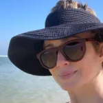 leticia-spiller-surge-de-biquini-e-faz-pose-que-surpreende-internautas;-veja