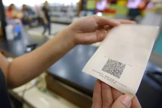 cpf-na-nota?-estado-paga-premio-de-r$-50-mil-para-moradora-de-goiania