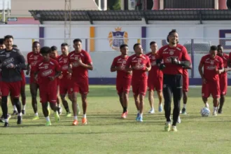 barcelona-equ-toma-decisao-para-duelo-com-cruzeiro-pela-libertadores-–-radio-itatiaia
