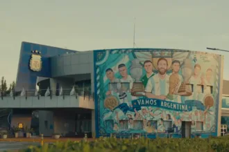 com-atacante-do-palmeiras,-messi-e-base-campea-de-2022,-argentina-divulga-convocados-para-copa-do-mundo