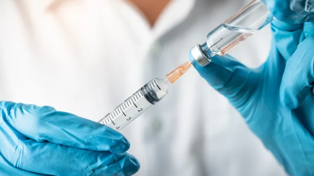 mulher-processa-clinica-apos-receber-injecao-que-seria-aplicada-em-cachorra