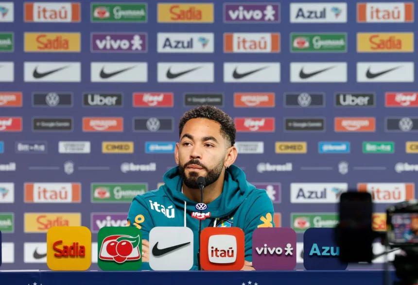 em-coletiva,-matheus-cunha-minimiza-camisa-10-e-lamenta-lesao-de-neymar