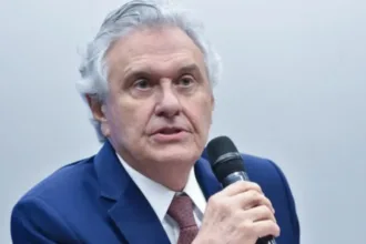 caiado-ataca-lula-apos-eua-classificarem-pcc-e-cv-como-terroristas;-veja-video