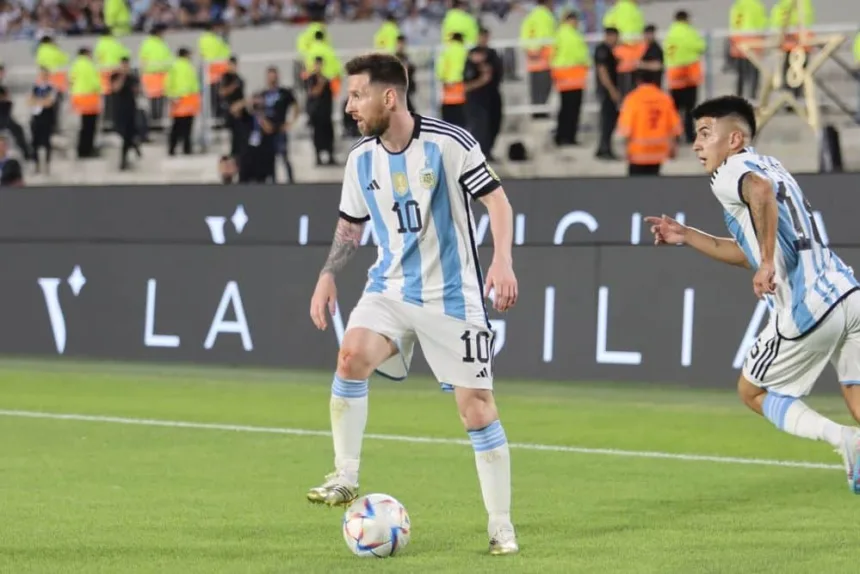 argentina-convoca-messi-para-sexta-copa-do-mundo,-igualando-recorde-historico-de-cristiano-ronaldo