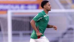 cbf-e-palmeiras-recorrem-de-suspensao-a-eduardo-conceicao-por-gesto-antirracista-no-sul-americano-sub-17