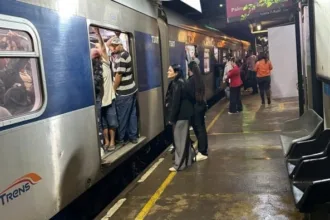 linha-7-rubi-registra-lentidao-entre-lapa-e-vila-aurora-por-vazamento-de-oleo-nesta-quarta-feira