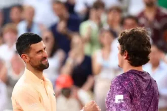 “foi-incrivel”,-reconhece-djokovic-sobre-joao-fonseca,-apos-virada-historica-do-tenista-brasileiro