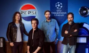 the-killers-se-apresenta-na-final-da-champions-league-entre-paris-saint-germain-e-arsenal