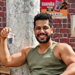 amaury-lorenzo-conquista-estabilidade-financeira-e-compra-casa-para-pais-apos-sucesso-em-novelas-da-globo