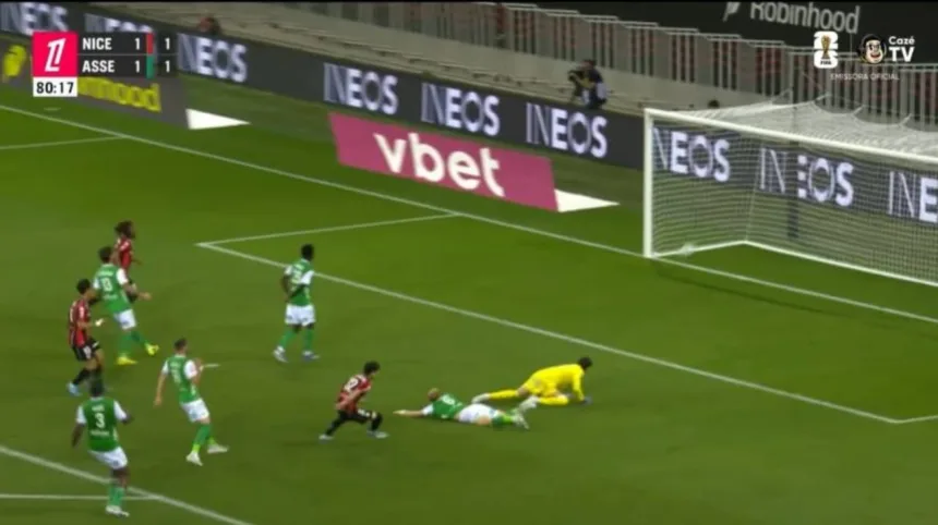 nice-retoma-frente-do-st.-etienne-por-2-a-1-aos-81-minutos;-kail-boudache-marca-gol-decisivo