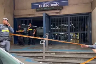 cinco-pessoas-ficam-feridas-apos-tiros-serem-disparados-em-frente-a-estacao-sao-bento-do-metro-–-estadao