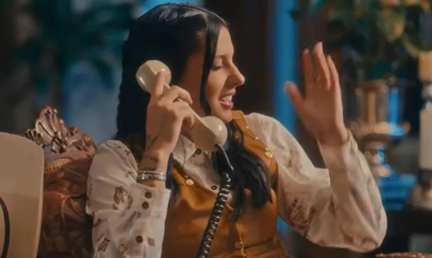 ana-castela-estreia-clipe-e-chama-atencao-com-trecho-identico-ao-pronunciamento-de-vini-jr.-sobre-virginia-fonseca