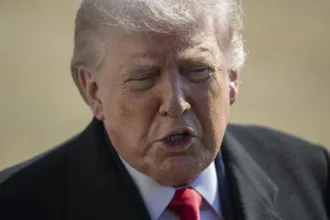 trump-reitera-fim-de-hostilidades-no-ira-com-acordo-ou-alerta-sobre-acao-militar-dos-eua