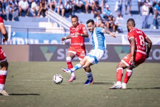 vila-nova-vence-mais-uma-e-assume-a-vice-lideranca-do-brasileirao-serie-b