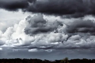 frente-fria-causa-chuva-forte-e-temporais-em-5-regioes-do-brasil-nesta-terca