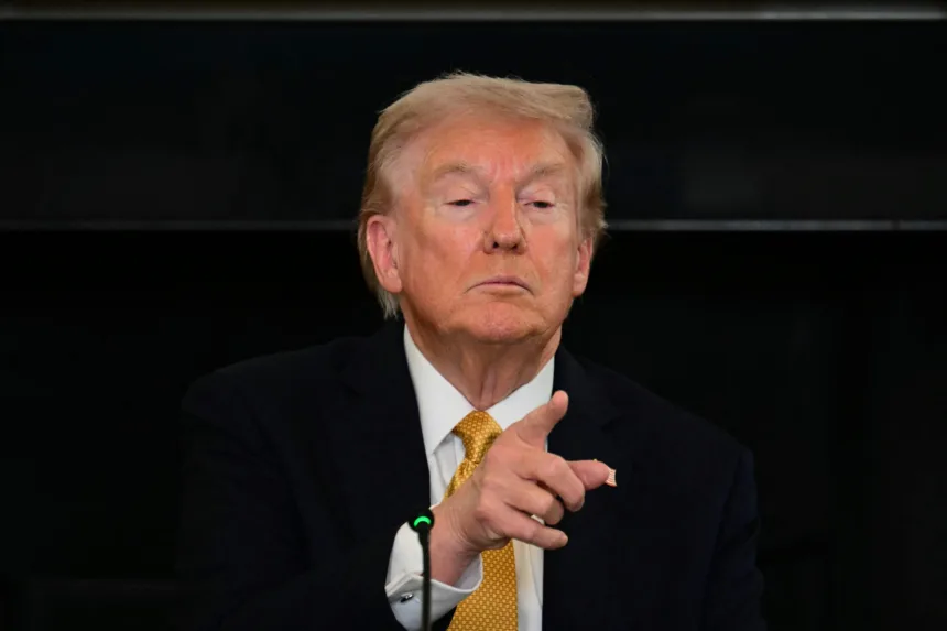trump-devolve-proposta-de-acordo-ao-ira-com-exigencias-mais-duras-e-prolonga-negociacoes-–-o-globo