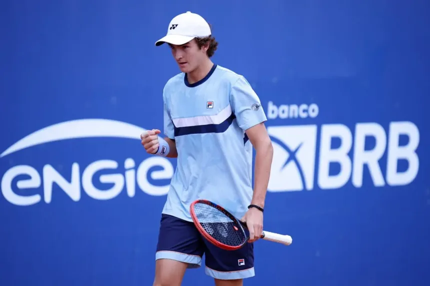 joao-fonseca-vence-noruegues-e-avanca-pela-primeira-vez-as-quartas-de-um-grand-slam