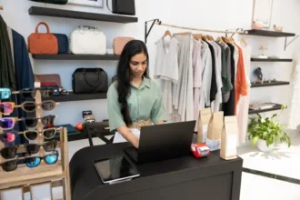 mudancas-no-trabalho-em-feriados-ja-estao-valendo;-veja-o-impacto-para-comercio-e-trabalhadores