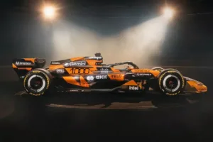 mclaren-prepara-pintura-especial-em-homenagem-ao-milesimo-gp-na-formula-1