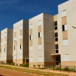 agehab-multa-5-construtoras-por-atrasos-em-obras-e-proibe-empresa-de-licitar-por-6-meses