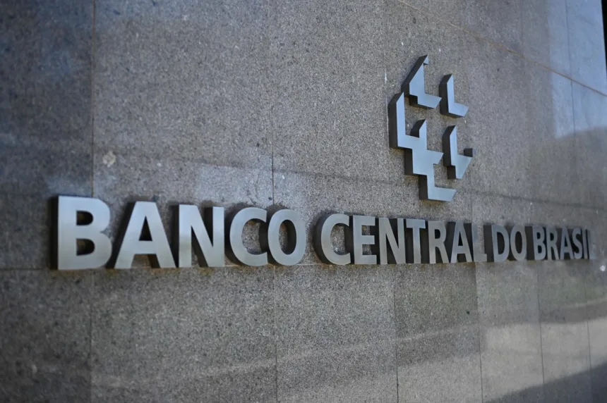 fintech-tem-licenca-negada-pelo-bc,-entra-na-justica-e-consegue-liminar-inedita-–-valor-economico