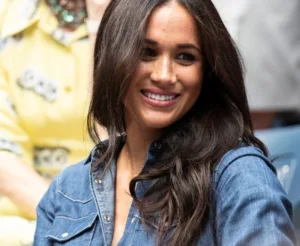 meghan-markle-e-ironizada-nas-redes-por-vender-velas-caras-apos-critica-de-2016