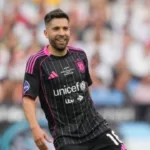 jordi-alba-acusa-roubo-de-liga-contra-atletico-com-mateu-lahoz