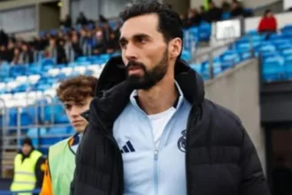 bayer-leverkusen-rejeita-oferta-de-alvaro-arbeloa-para-comando-tecnico