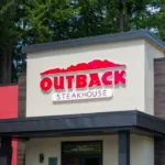 mulher-processa-outback-steakhouse-por-us$-1,5-milhao-apos-escorregar-em-pure-de-batata-na-virginia