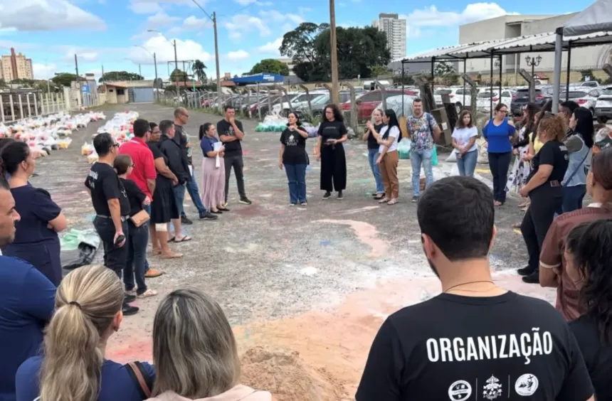 mil-voluntarios-iniciam-montagem-do-tapete-de-corpus-christi-nesta-quarta-feira,-em-goiania