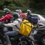 governo-prepara-linha-de-credito-para-compra-de-moto-por-entregadores-–-o-globo